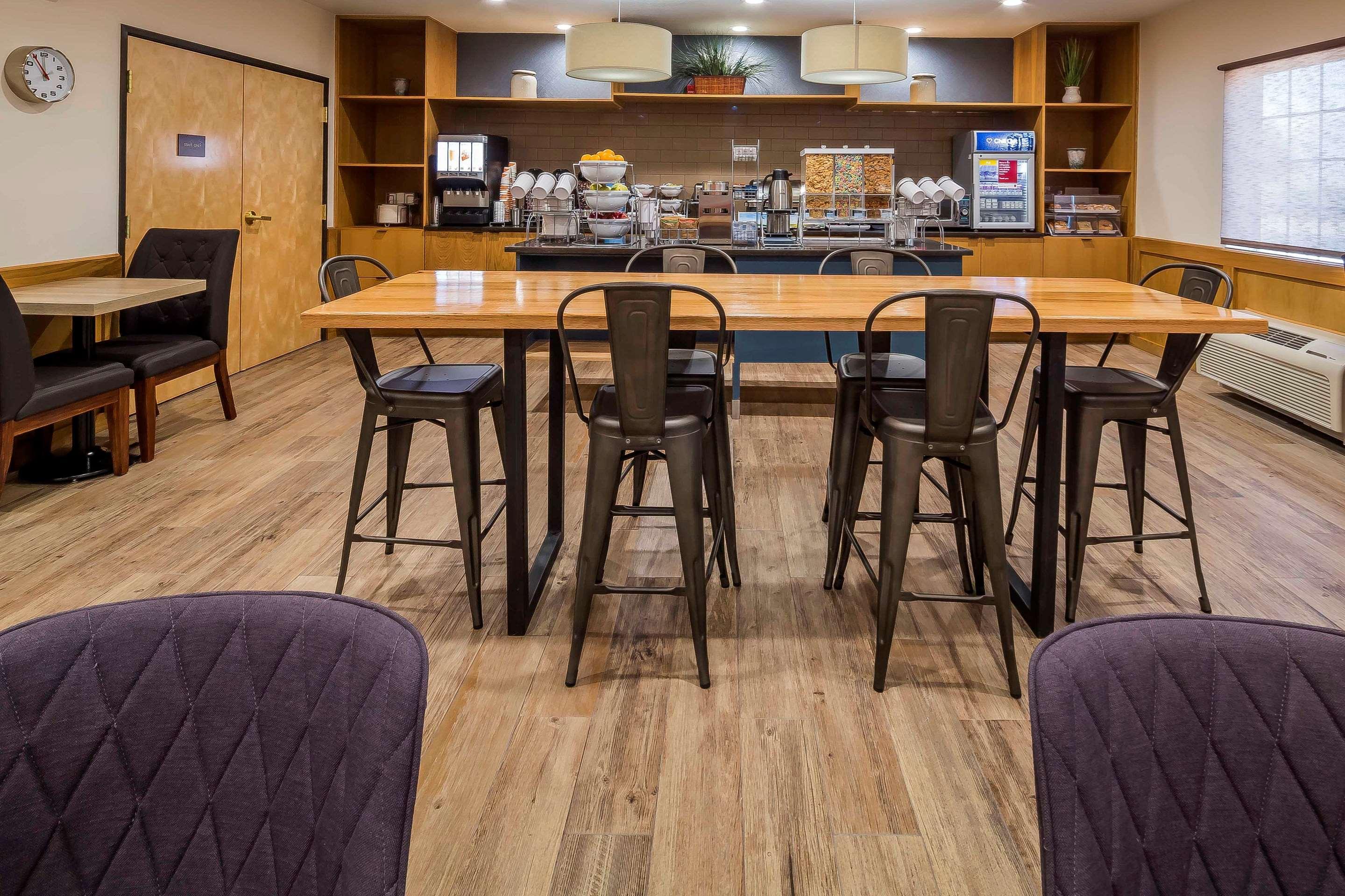 Comfort Suites El Paso Airport Buitenkant foto