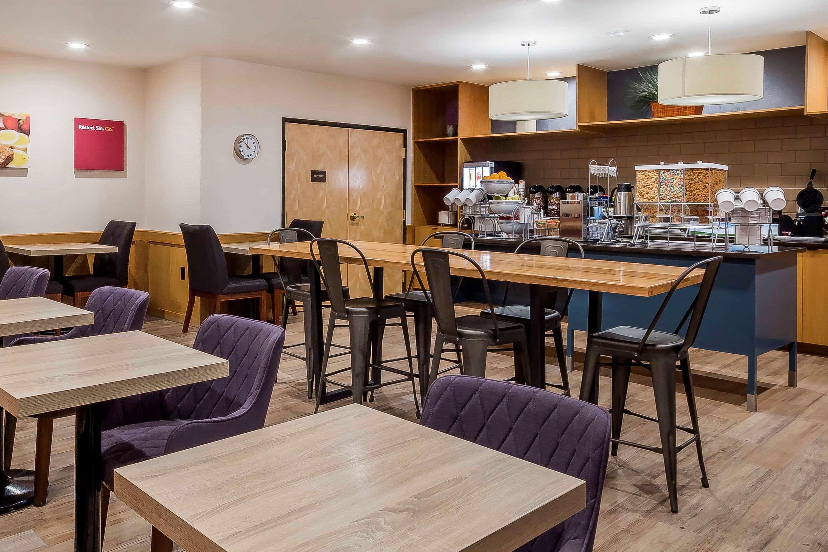Comfort Suites El Paso Airport Buitenkant foto