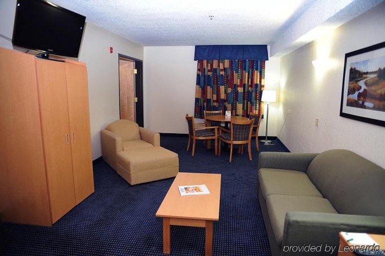 Comfort Suites El Paso Airport Buitenkant foto